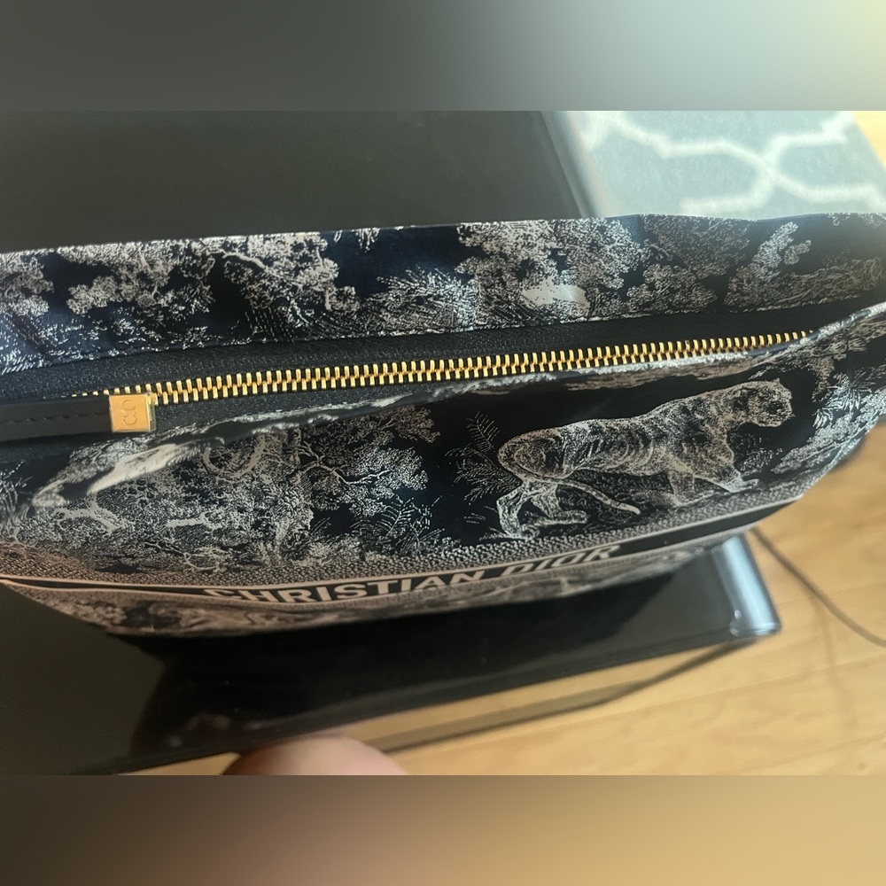 Dior travel zipper pouch - Picture 4 of 7